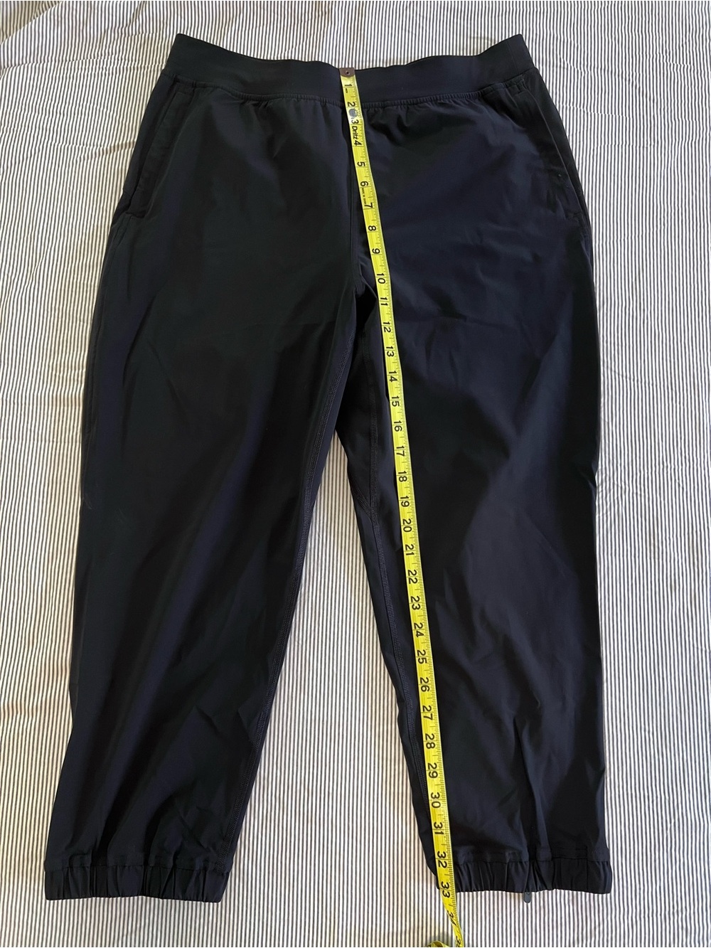Lululemon Adapted State Jogger Crop - LOT OF 2 - size 10 - Picture 5 of 10
